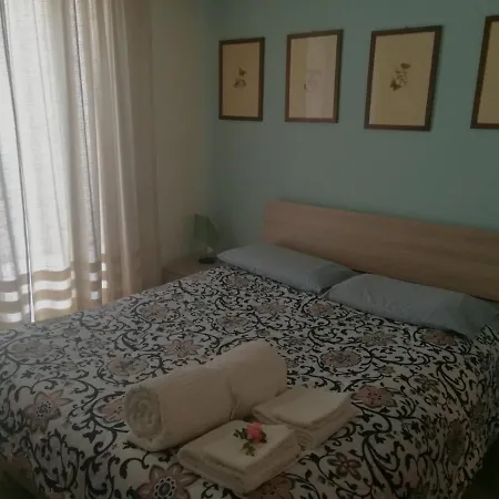 Rotonda Dai Santi 3*